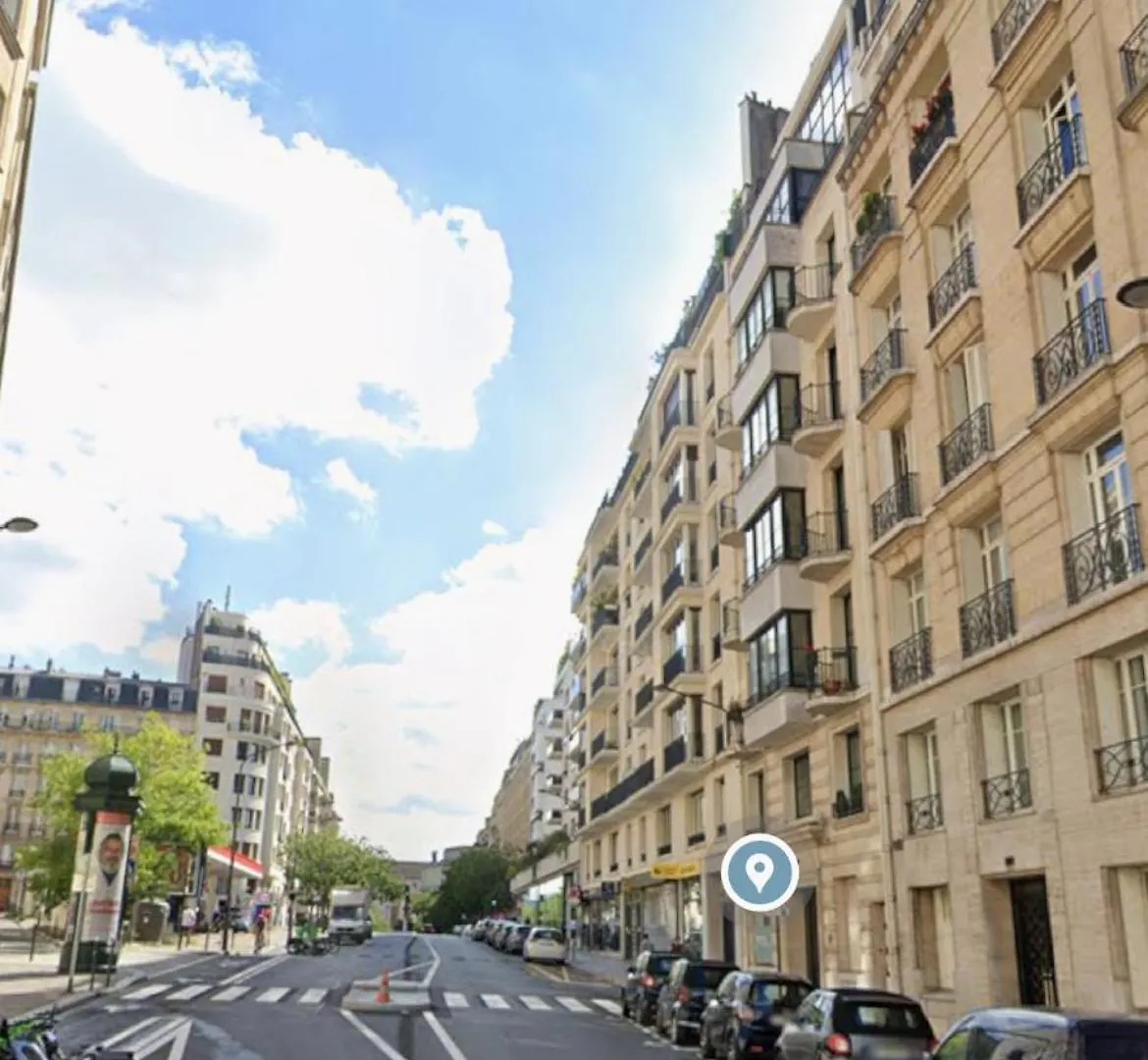 Trocadero Eiffel Tour - Refurbished Furnished Flat location